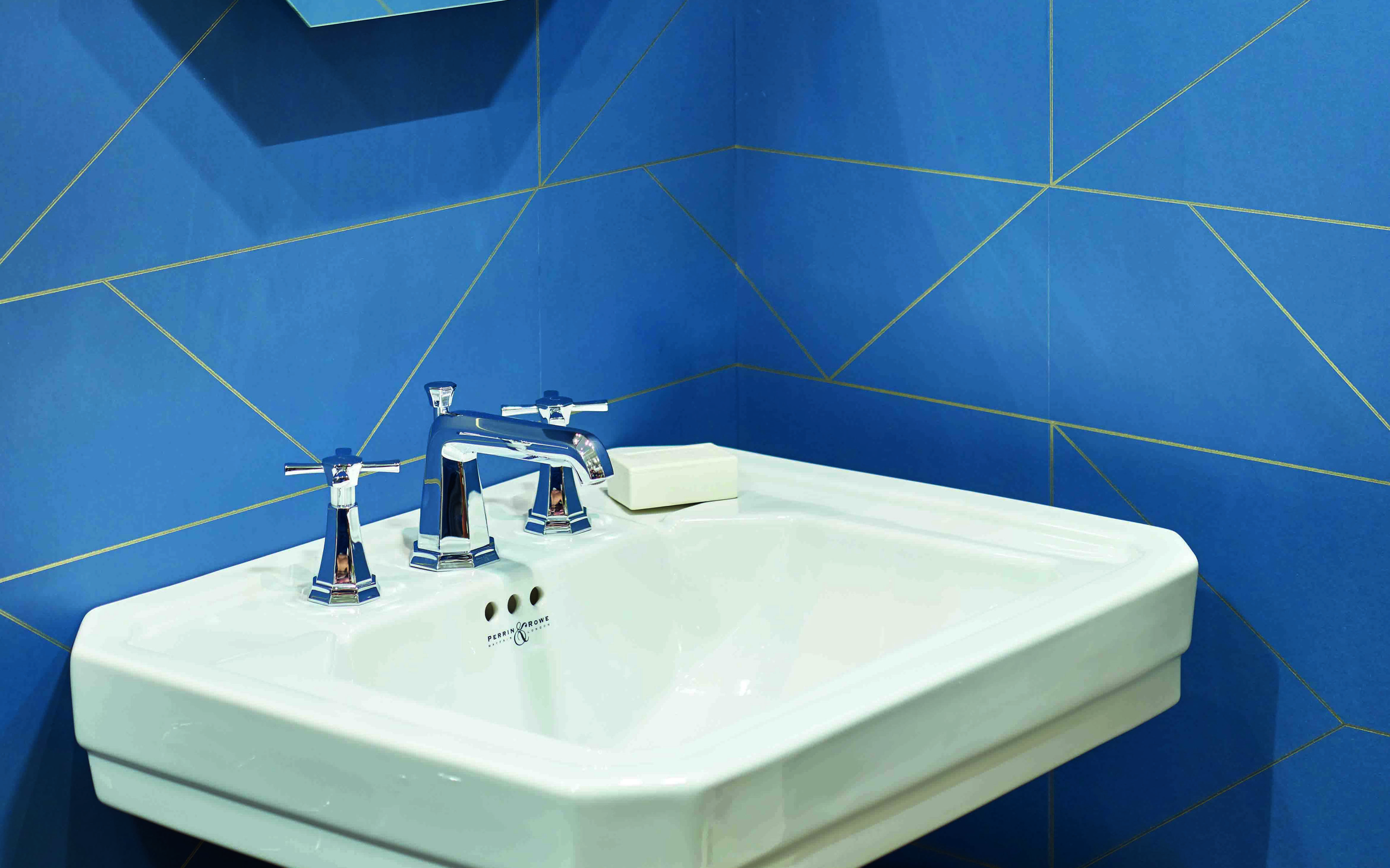 Deco Three-Hole Basin Mixer with Crosstop Handles - Chrome