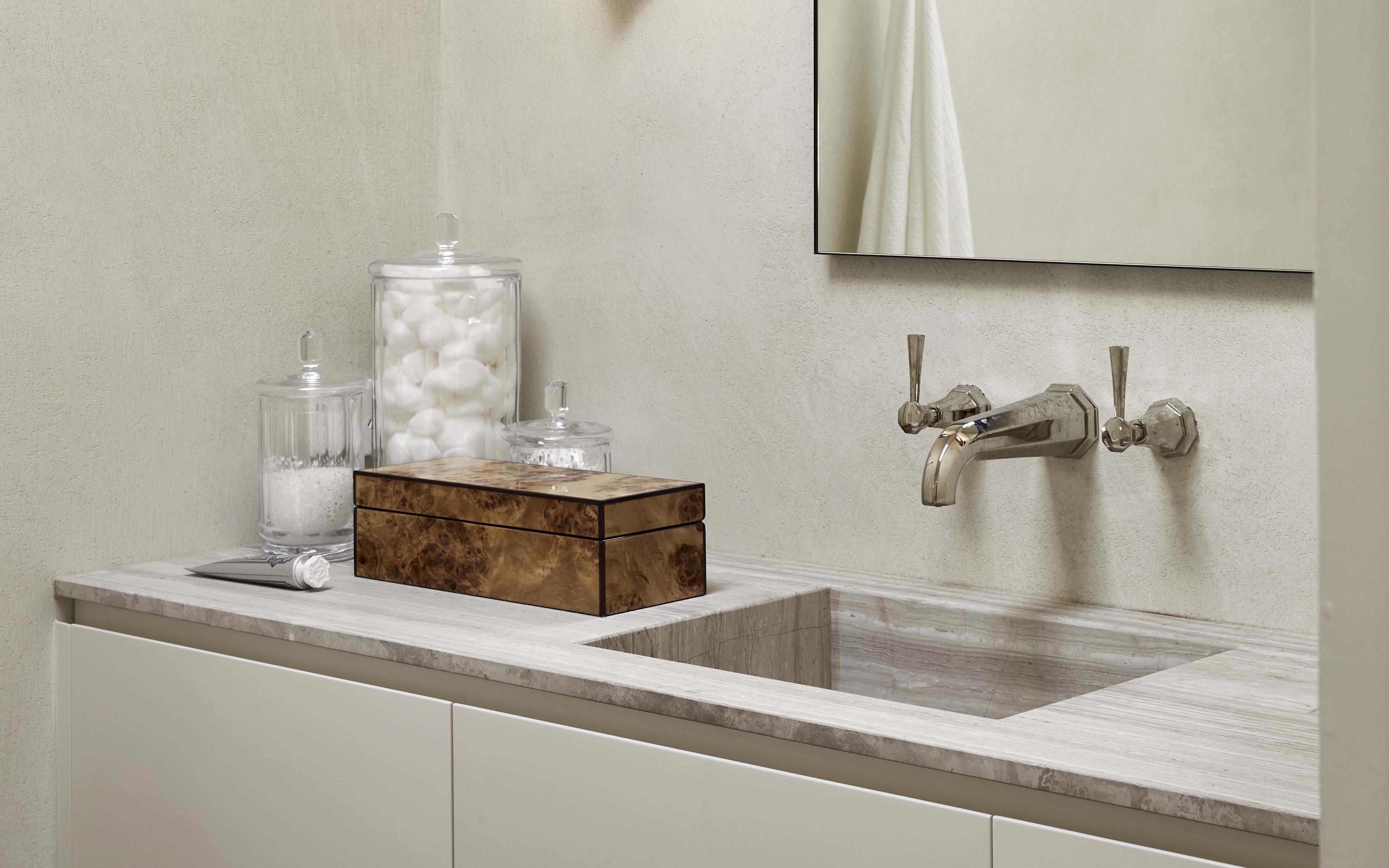 @phoebenicol.interiors